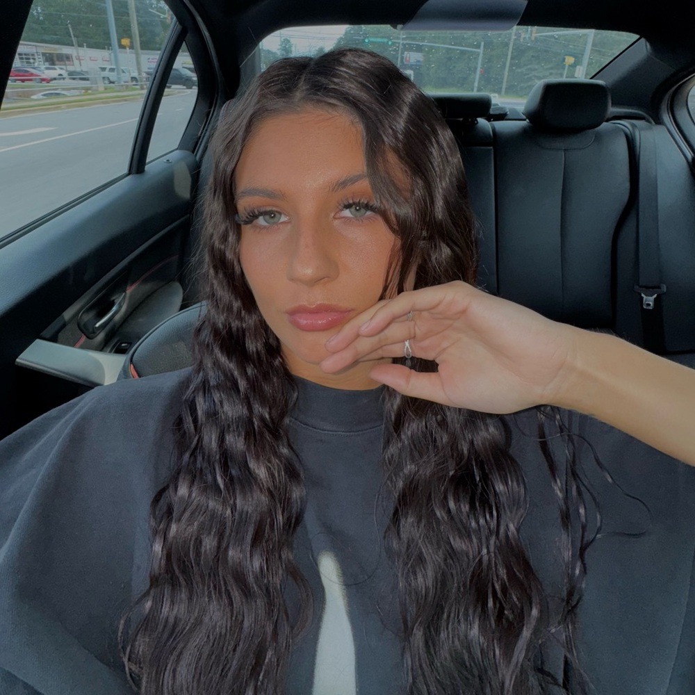 Meet your Posher, Kaitlin